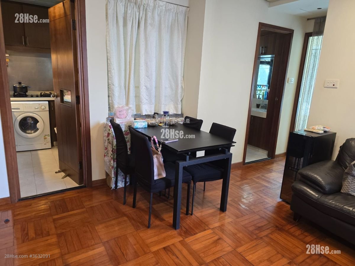 御皇臺 售盤 2 房 , 1 浴室 400 平方呎