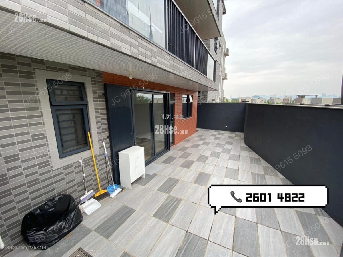 Village Rental 3 Bedrooms , 2 Bathrooms 700 ft²