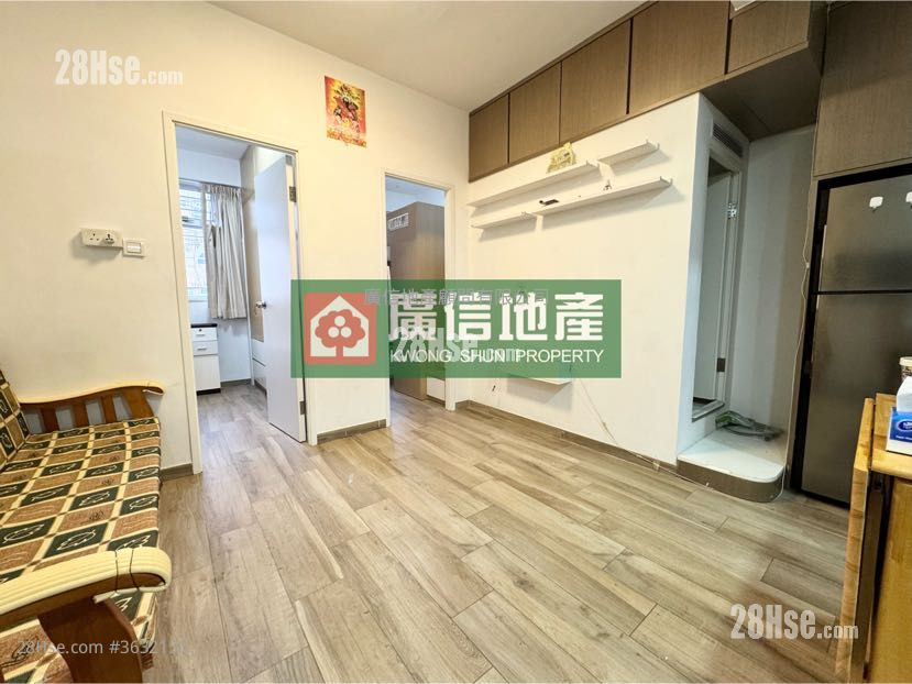 Lung Kee Building Rental 2 Bedrooms , 1 Bathroom 338 ft²