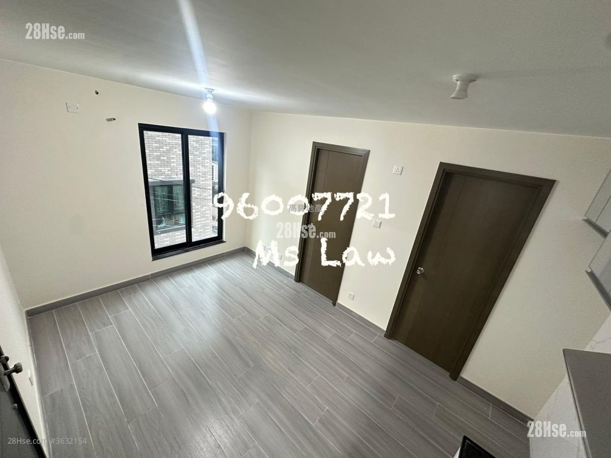 Village Sell 2 Bedrooms , 1 Bathroom 380 ft²