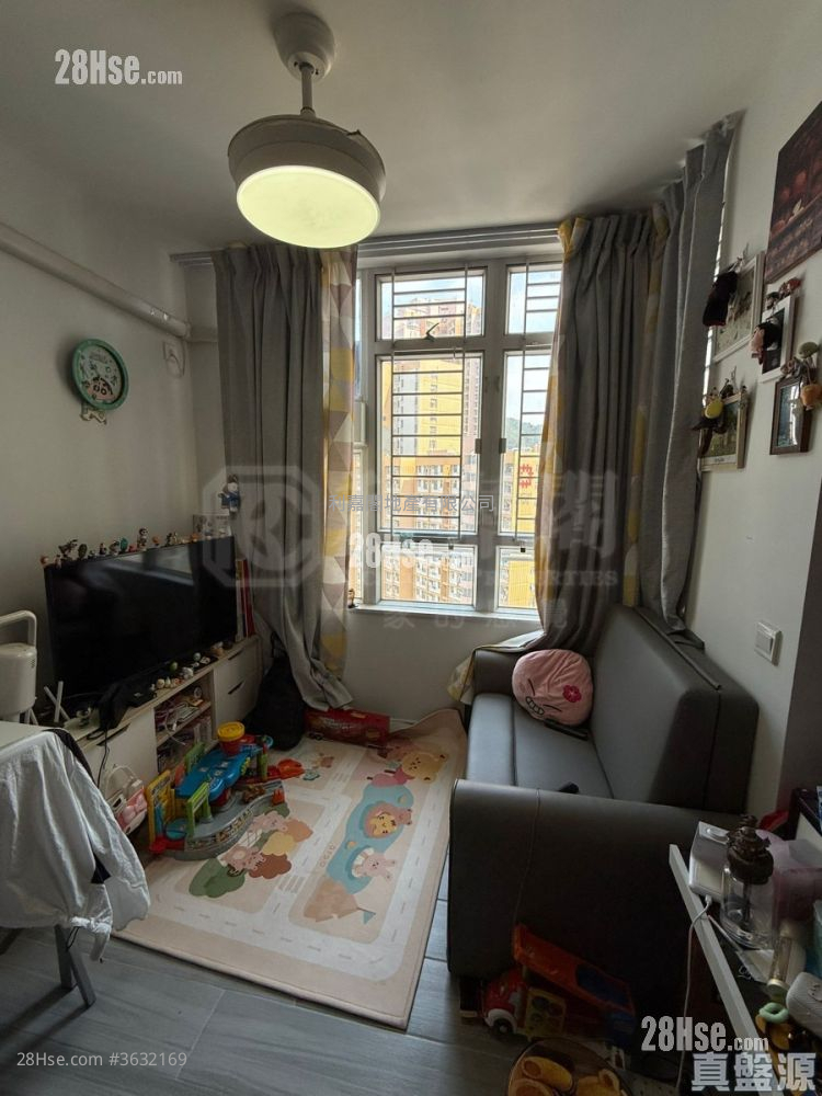 麗翠苑 售盤 1 房 , 1 浴室 283 平方呎