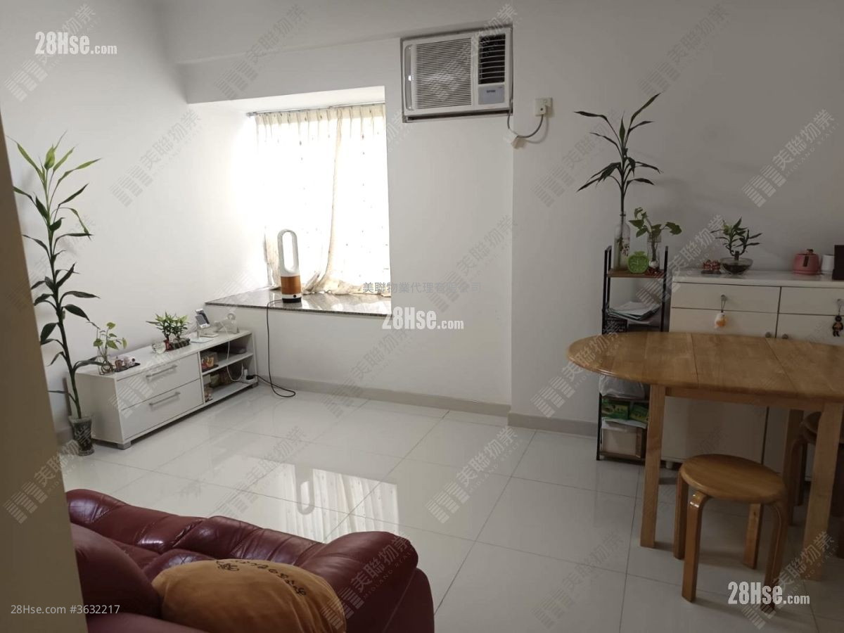Tai Po Centre Sell 2 Bedrooms , 1 Bathroom 371 ft²