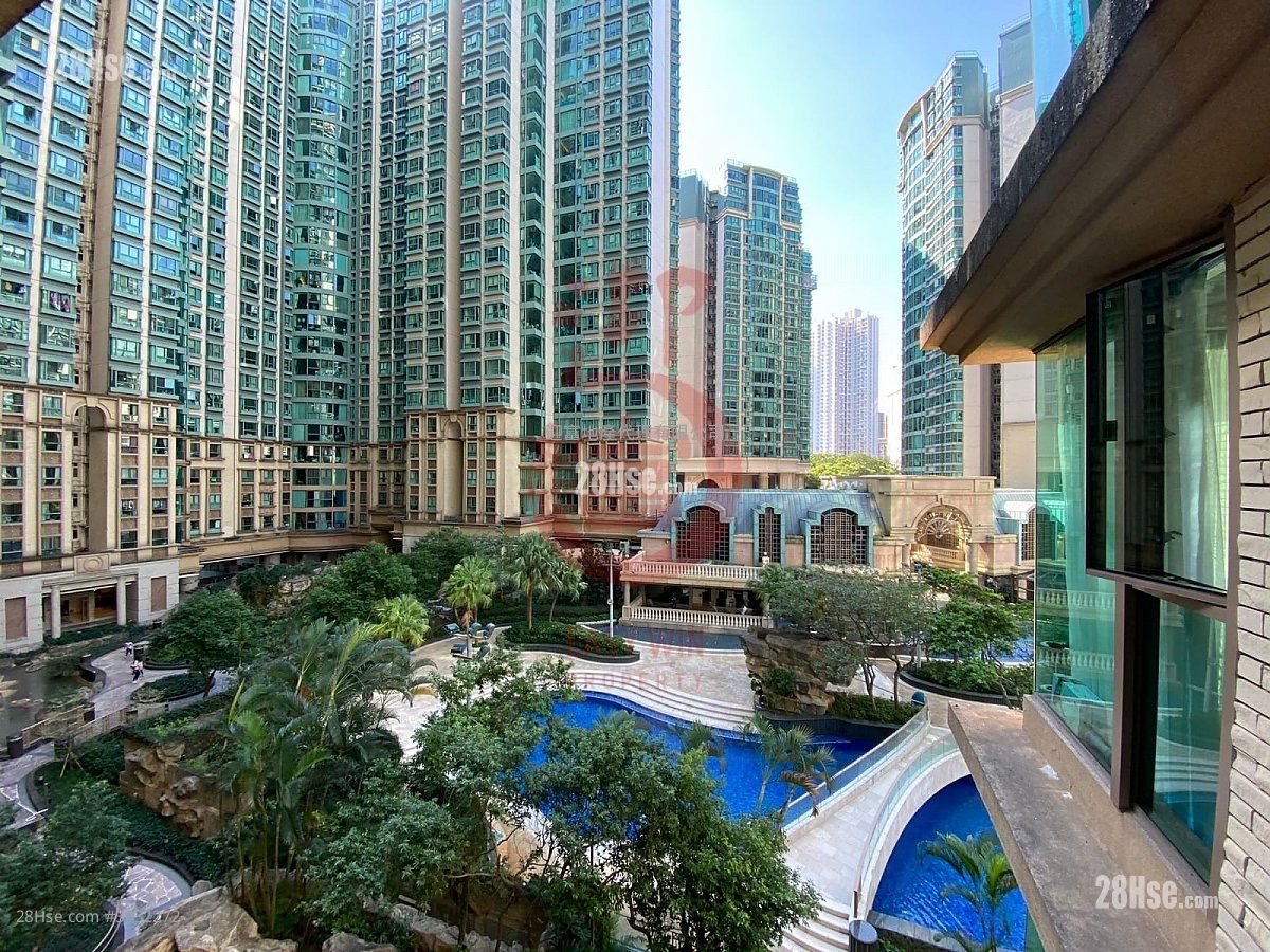 海逸豪園 售盤 4 房 , 2 浴室 867 平方呎