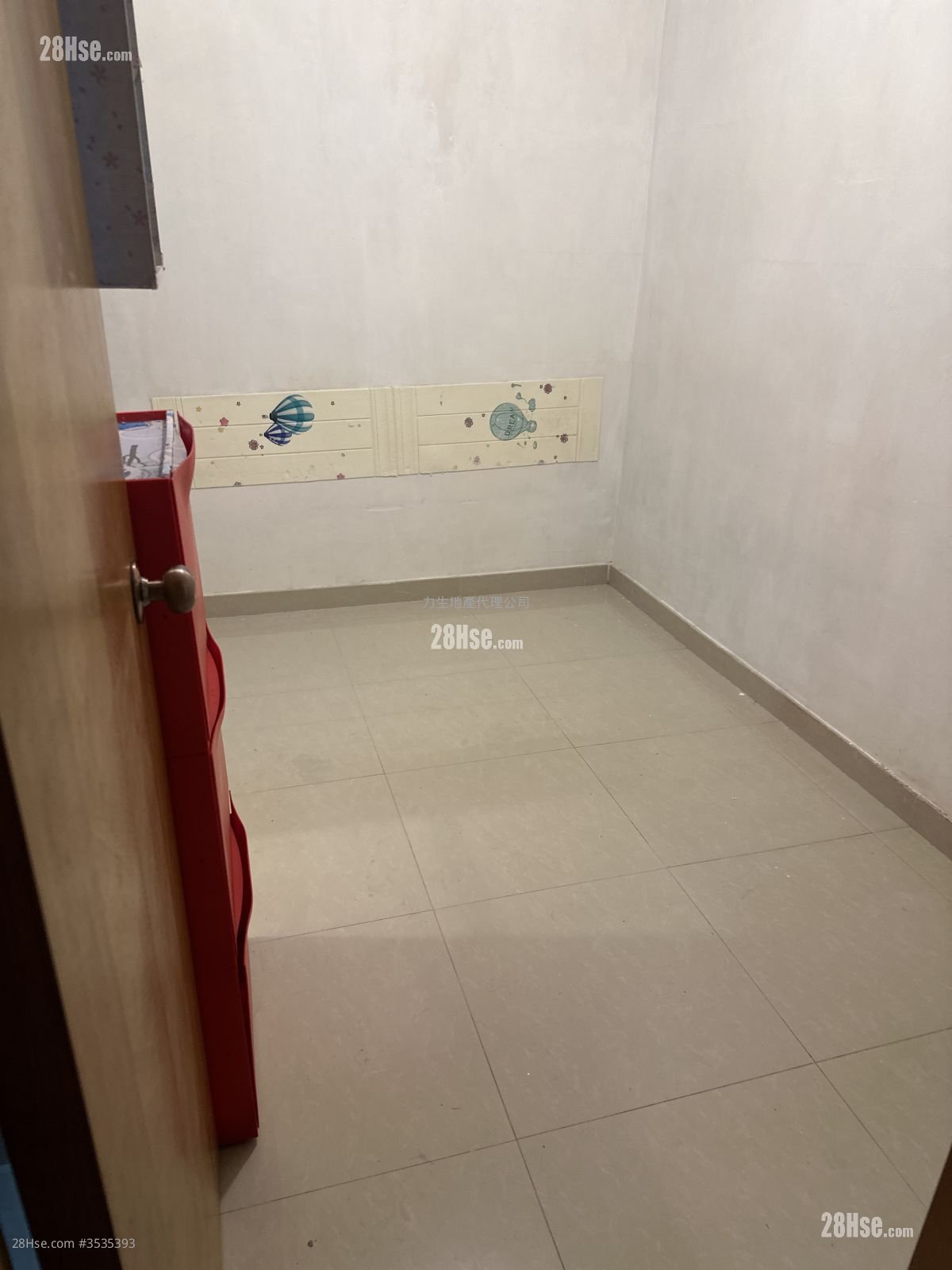 Mascot Mansions Rental Studio , 1 Bathroom 90 ft²