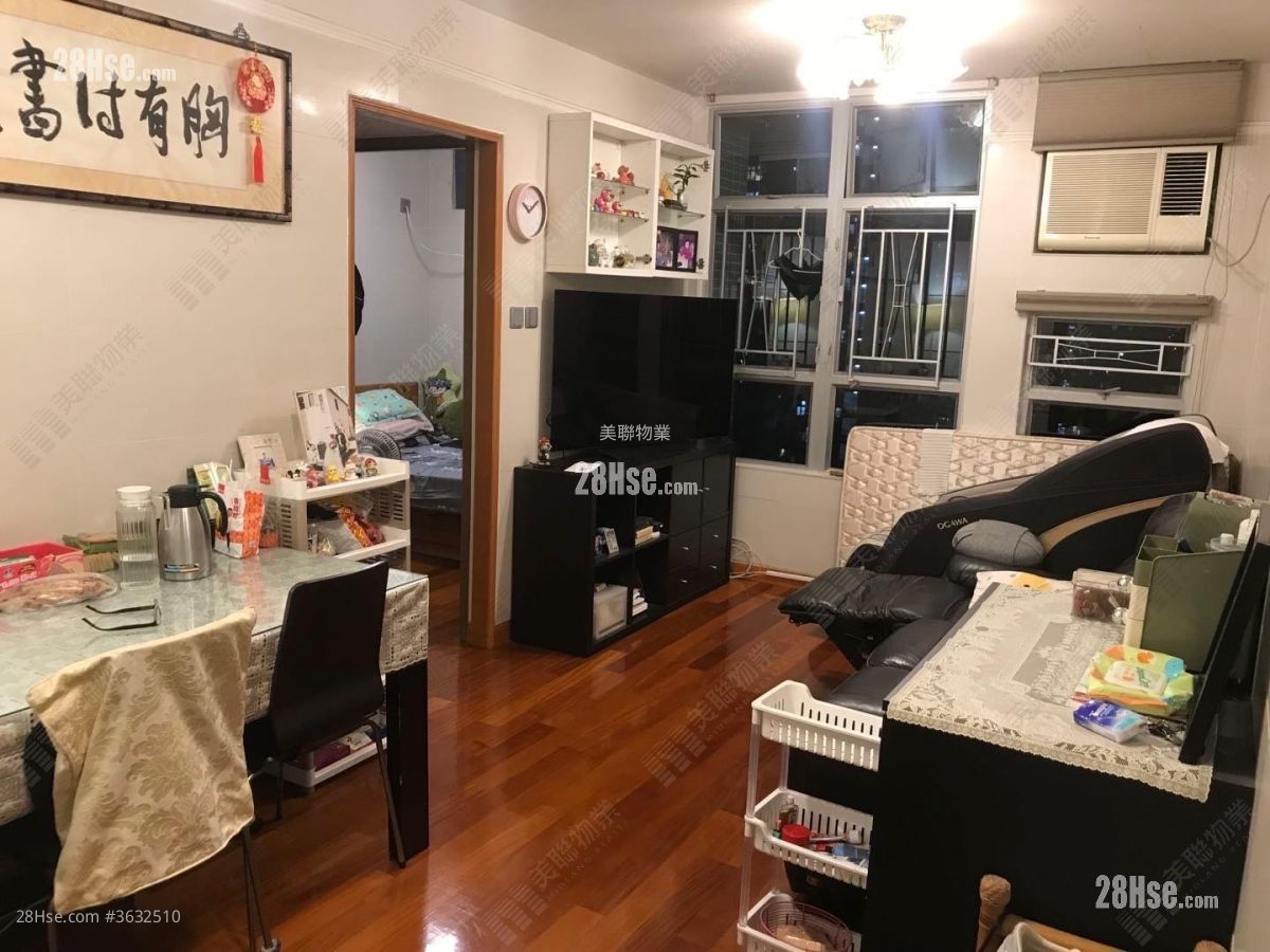 Ching Wang Court Sell 2 Bedrooms , 1 Bathroom 506 ft²