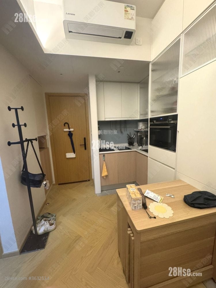 After The Rain Sell 1 Bedroom , 1 Bathroom 372 ft²