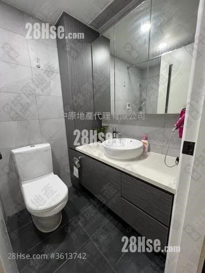 君傲灣 售盤 2 房 440 平方呎