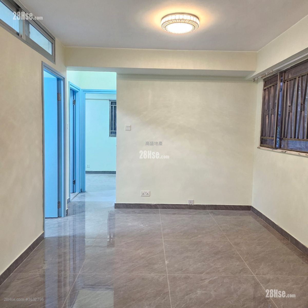 樂年花園 售盤 3 房 , 1 浴室 554 平方呎