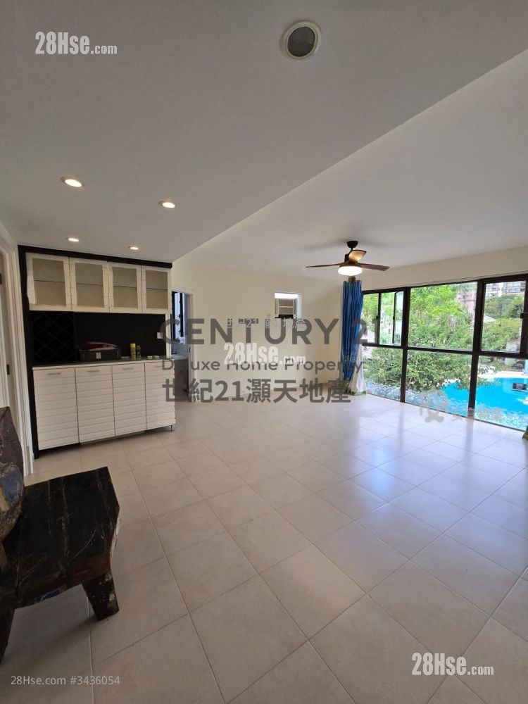 新翠山莊 租盤 3 房 , 2 浴室 916 平方呎