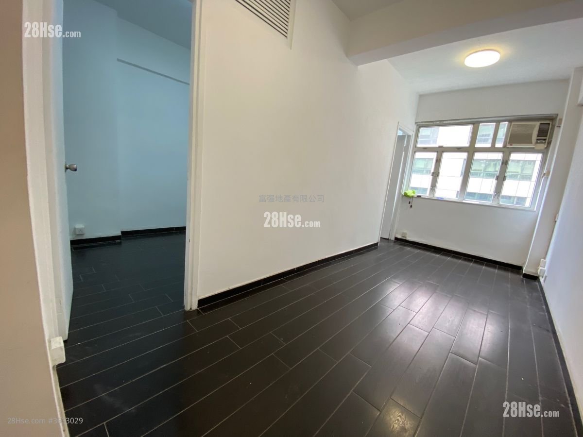 美漢大廈 租盤 2 房 351 平方呎