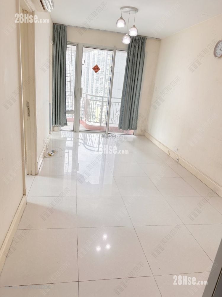 Central Park Towers Rental 3 Bedrooms , 1 Bathroom 502 ft²