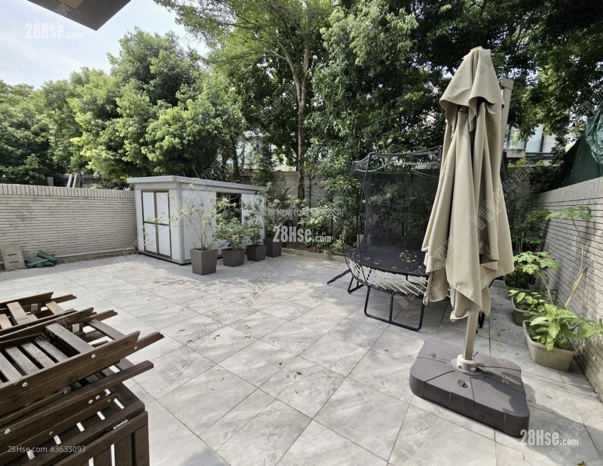 Valais Sell 3 Bedrooms 2,792 ft²