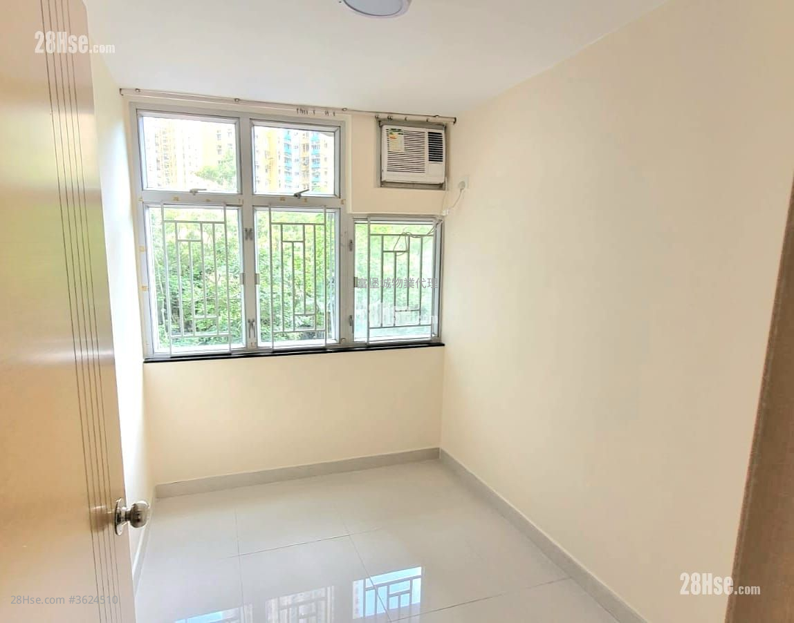 Kwong Lam Court Rental 3 Bedrooms , 1 Bathroom 595 ft²