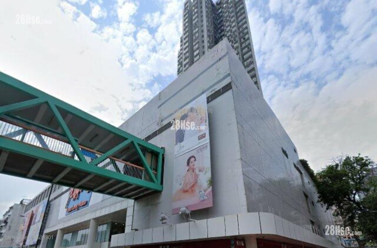 Yuen Long Plaza Sell 2 Bedrooms 427 ft²