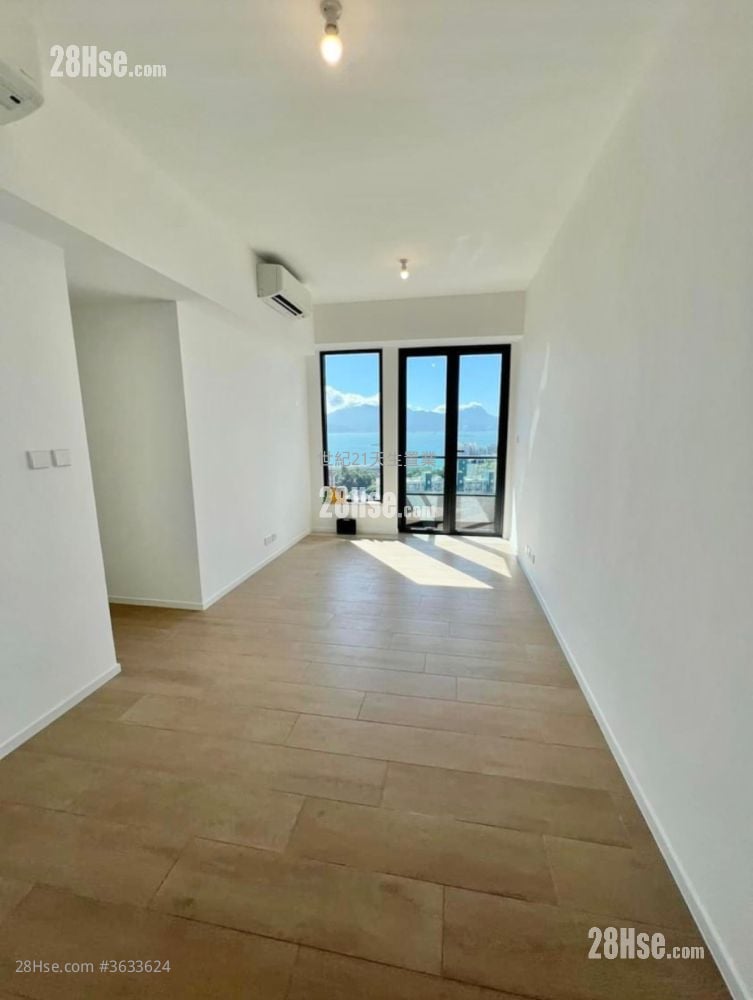 Oma By The Sea Rental 3 Bedrooms , 1 Bathroom 619 ft²