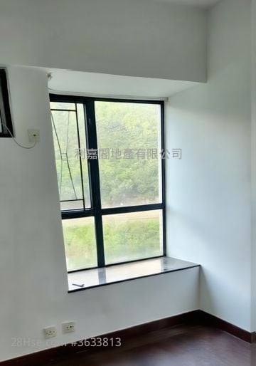 Hanley Villa Sell 2 Bedrooms , 1 Bathroom 485 ft²