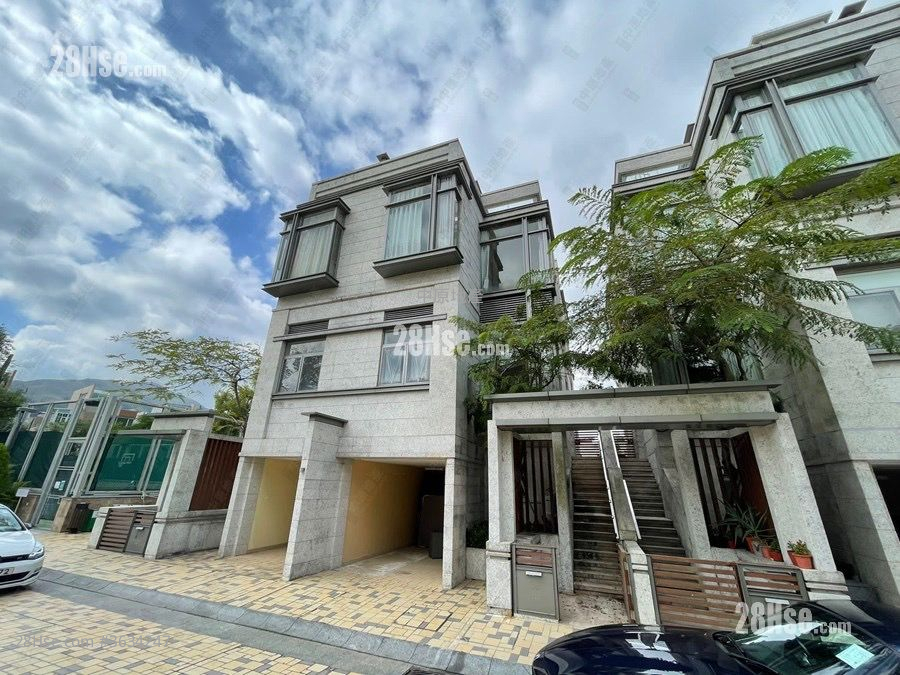 The Green Sell 3 Bedrooms 1,798 ft²