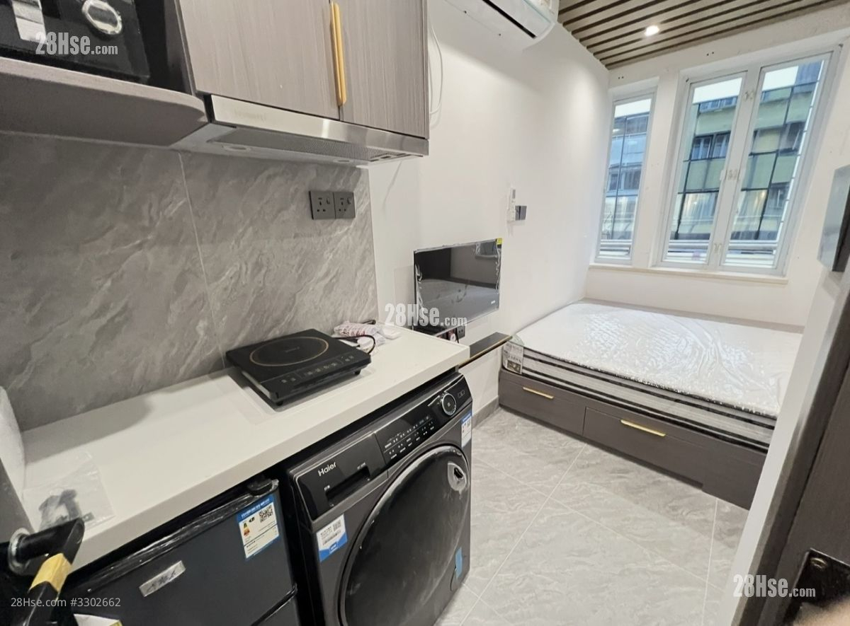 Winning House Rental Studio , 1 Bathroom 180 ft²