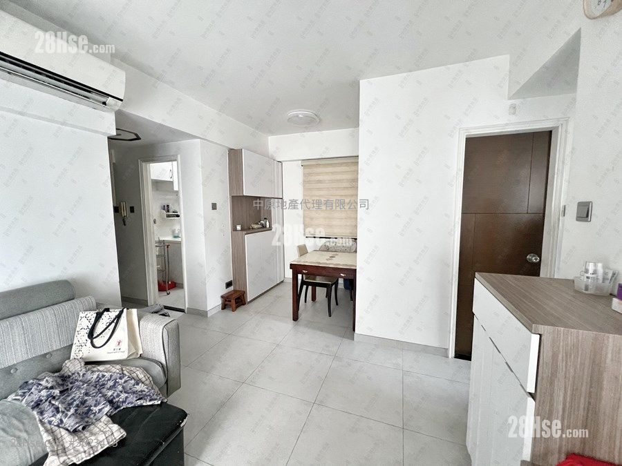Tsuen King Garden Sell 2 Bedrooms , 1 Bathroom 431 ft²