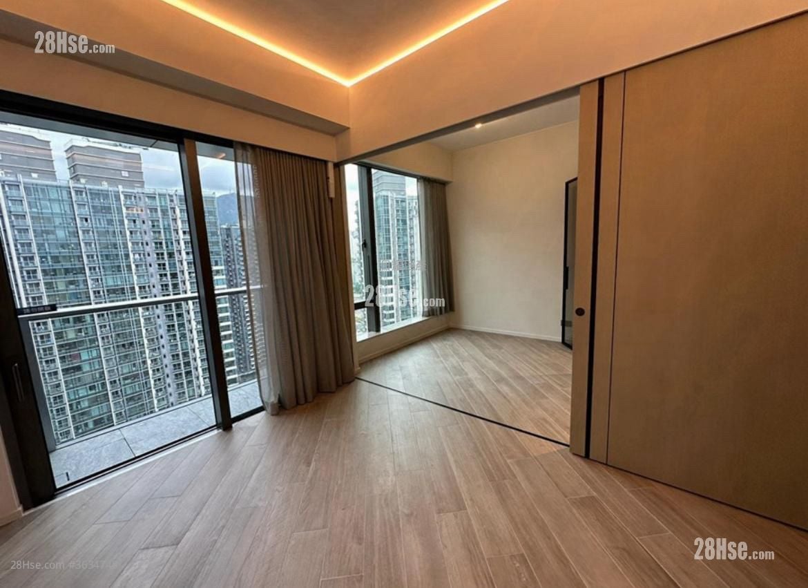 Henley Park Rental 392 ft²