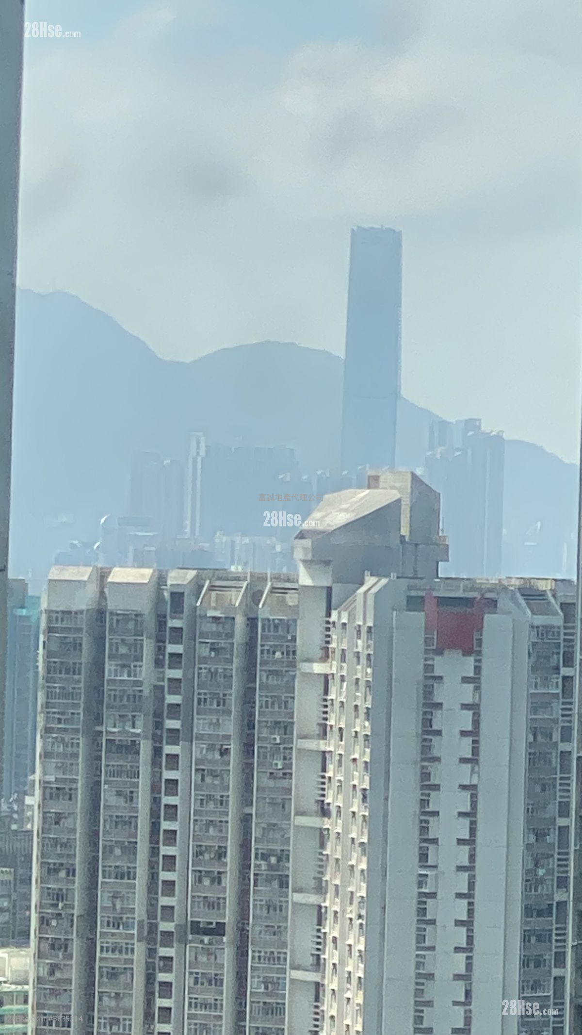 Tsz Oi Court Sell 2 Bedrooms , 1 Bathroom