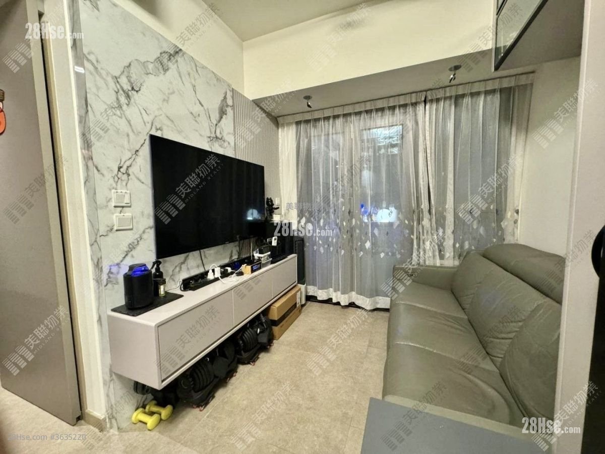 Wetland Seasons Park Sell 2 Bedrooms 503 ft²