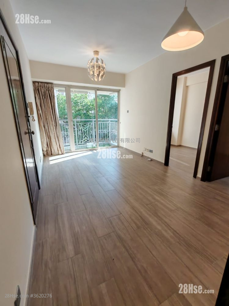 Grand Scholar Rental 2 Bedrooms , 1 Bathroom 440 ft²