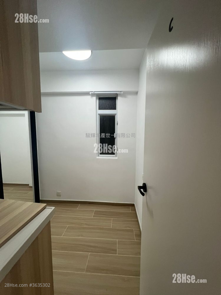 華豐大廈 租盤 1 房 , 1 浴室 180 平方呎