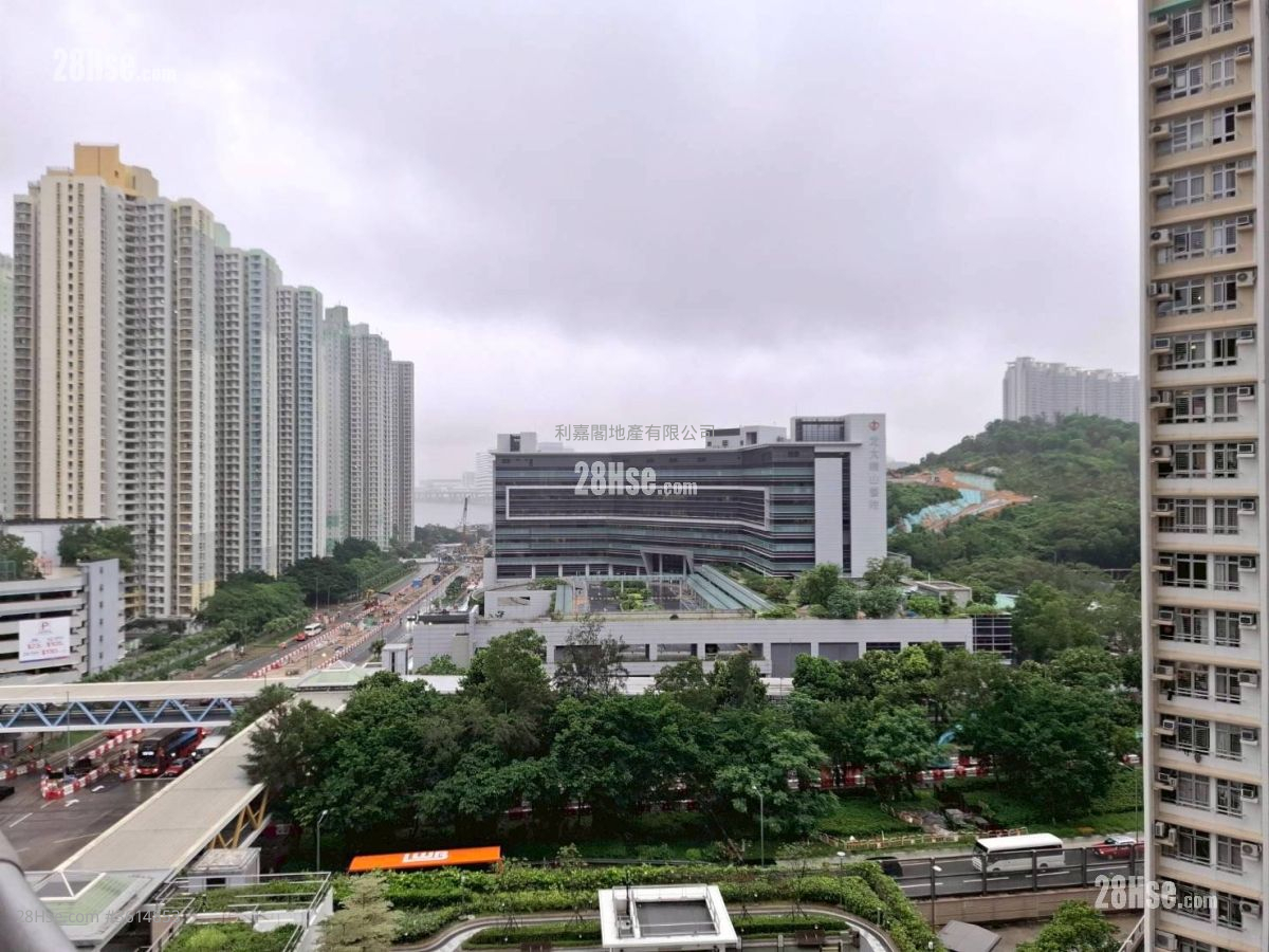 Yu Tai Court Sell 3 Bedrooms 384 ft²
