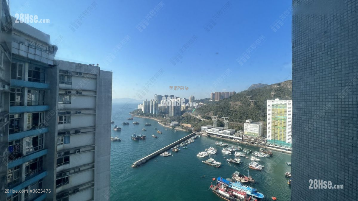 South Horizons Sell 4 Bedrooms , 2 Bathrooms 729 ft²