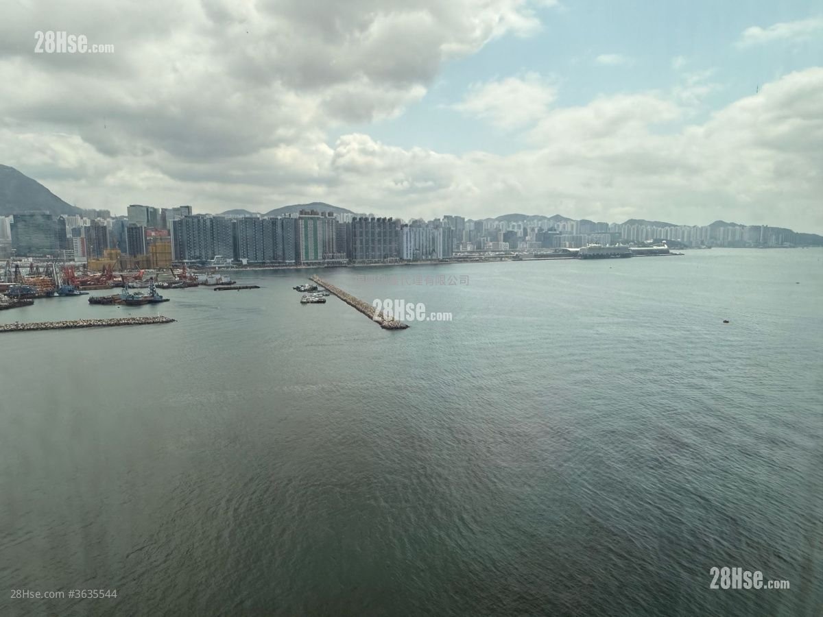 Laguna Verde Sell 4 Bedrooms , 3 Bathrooms 1,104 ft²