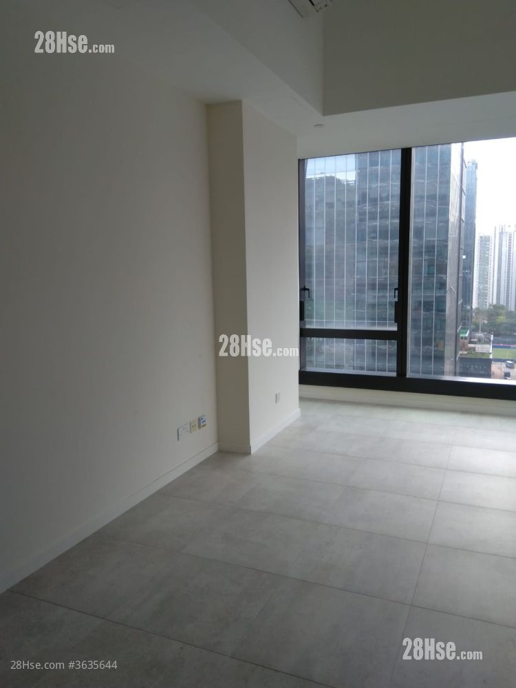 W LUXE 售盤 開放式間隔 , 1 廁所 332 平方呎