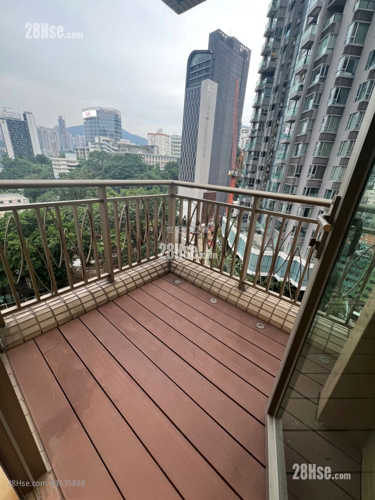 尚翹峰 售盤 3 房 , 2 浴室 604 平方呎