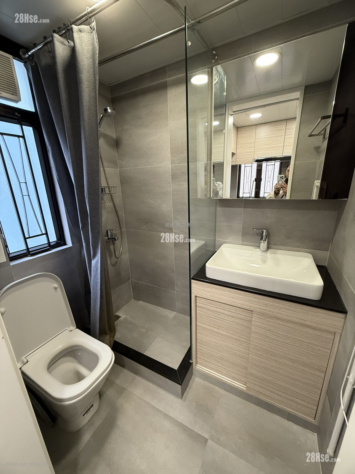 New Spring Garden Mansion Rental 2 Bedrooms , 1 Bathroom 396 ft²