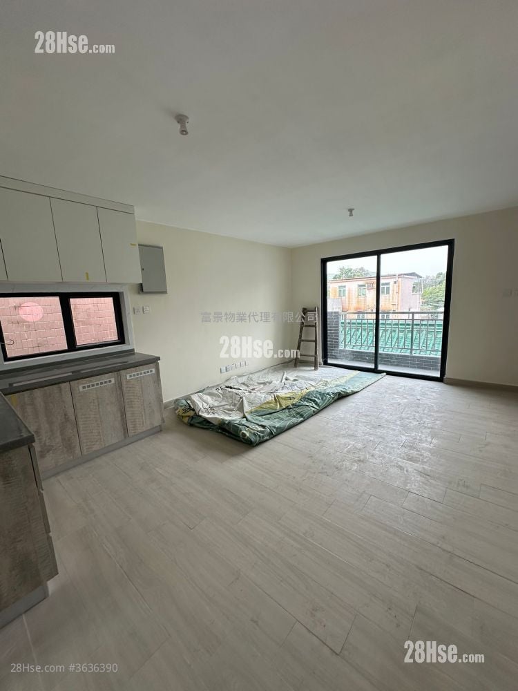 Chung Uk Tsuen Sell 2 Bedrooms , 1 Bathroom 650 ft²