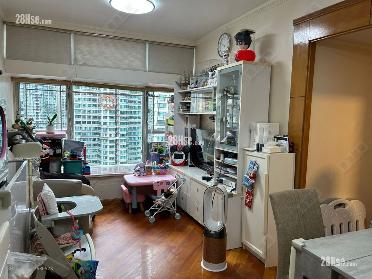 Verbena Heights Sell 3 Bedrooms , 2 Bathrooms 568 ft²