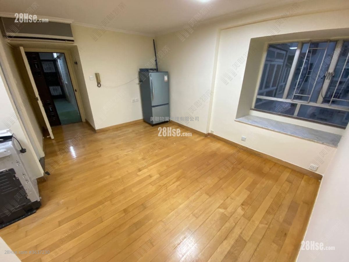 Lucky Plaza Rental 2 Bedrooms , 1 Bathroom 443 ft²