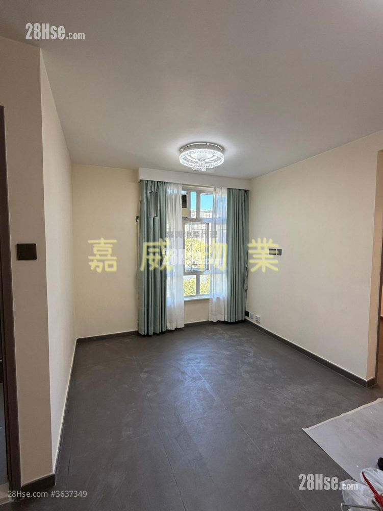 Yue Shing Court Rental 2 Bedrooms , 1 Bathroom 492 ft²