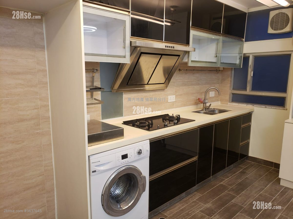 Mei Chung Court Sell 2 Bedrooms , 1 Bathroom 401 ft²