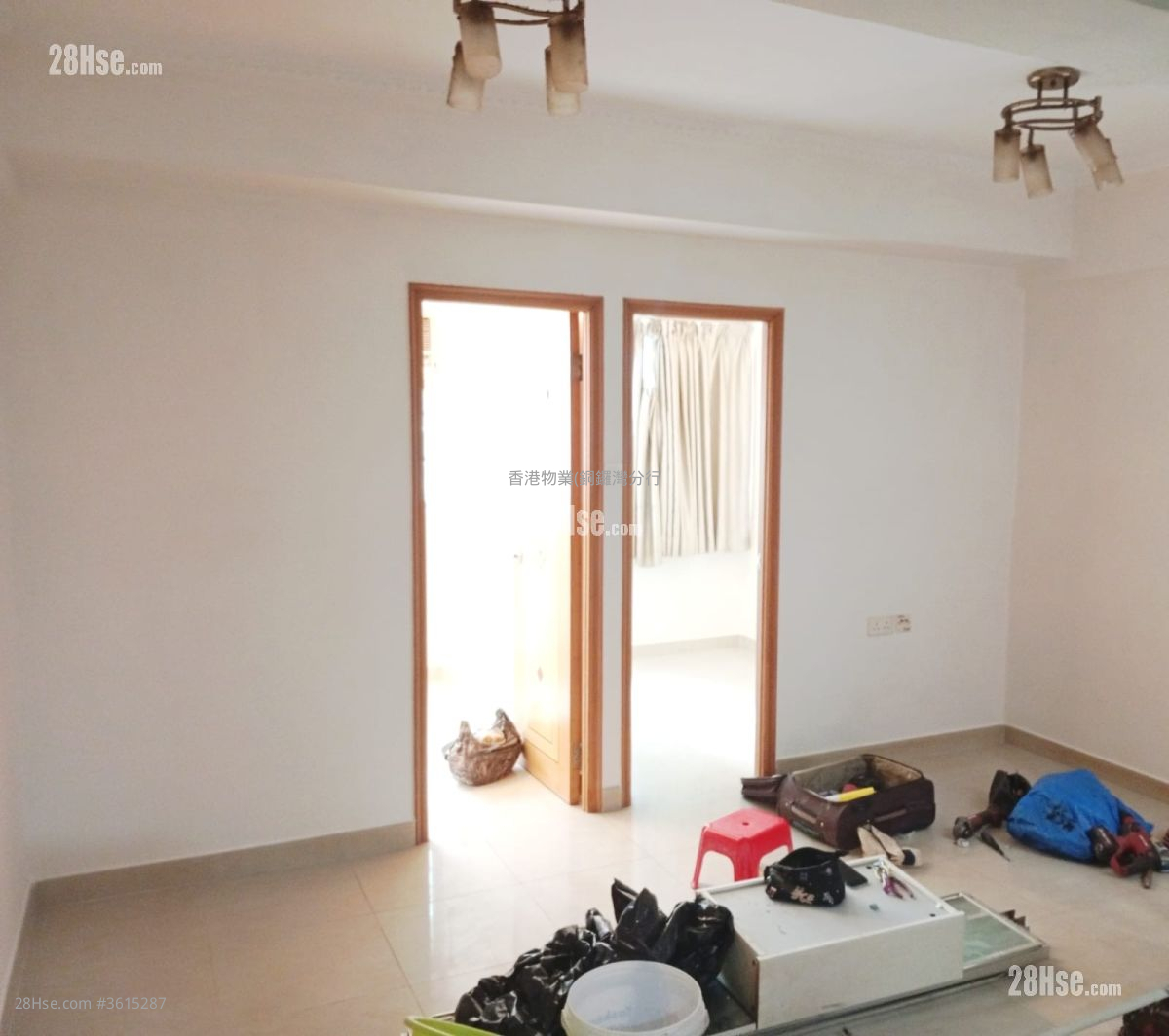 City Mansion Rental 2 Bedrooms , 1 Bathroom 361 ft²