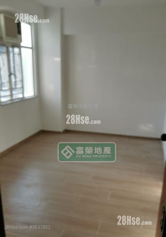 8 Fuk Wa Street Sell 2 Bedrooms , 1 Bathroom 332 ft²