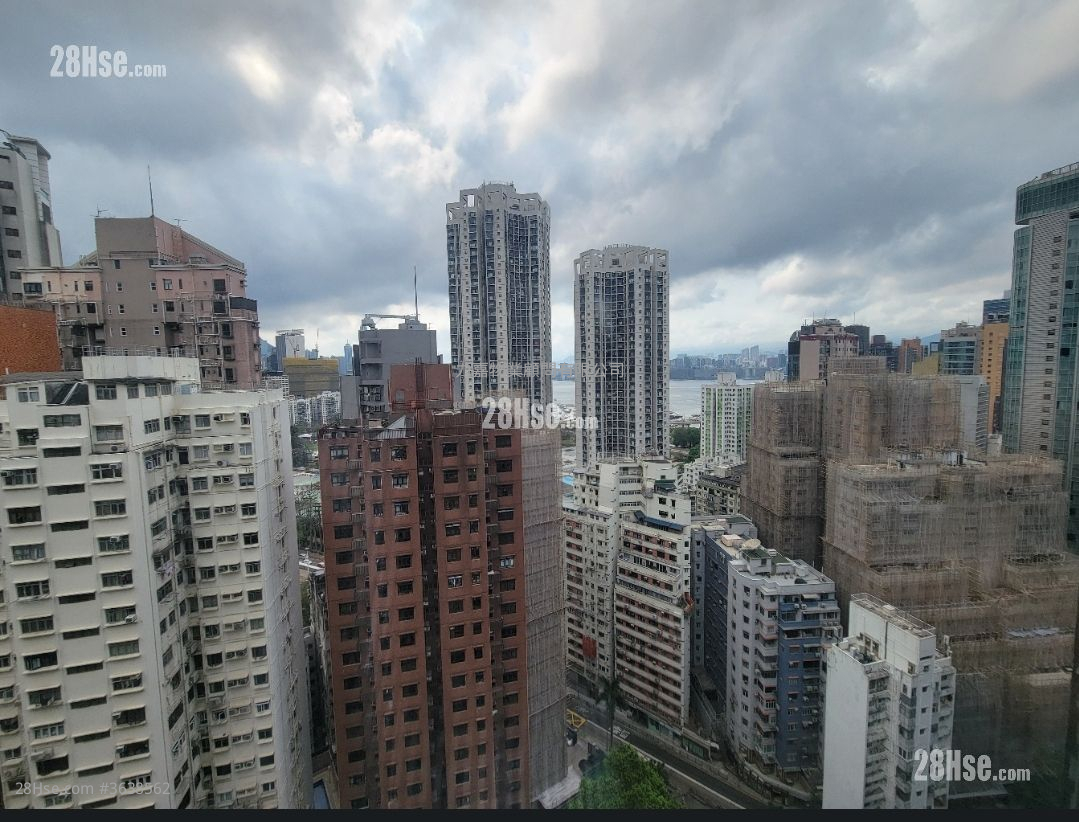 金龍大廈 售盤 3 房 , 2 浴室 857 平方呎