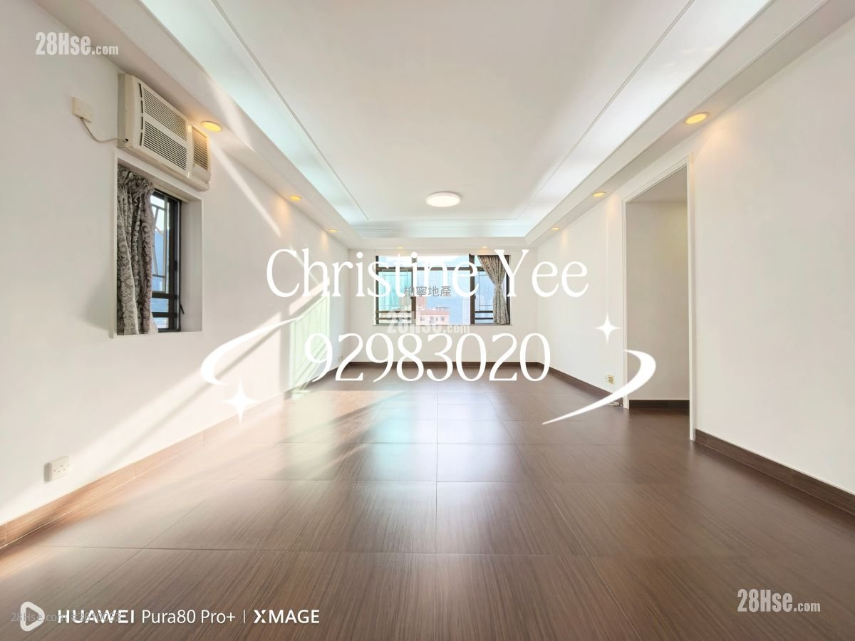 Villa Lotto Rental 3 Bedrooms , 2 Bathrooms 1,116 ft²