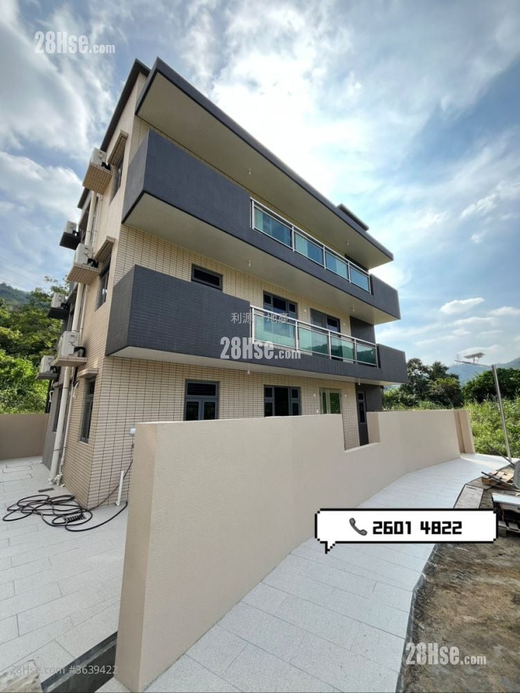 村屋 租盤 3 房 , 2 浴室 700 平方呎